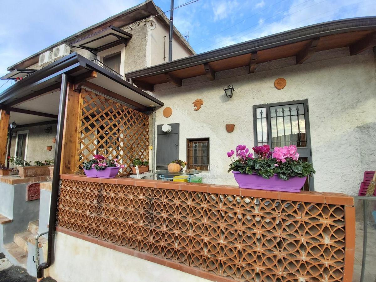B&B Nonna Angela Albanella Exterior photo